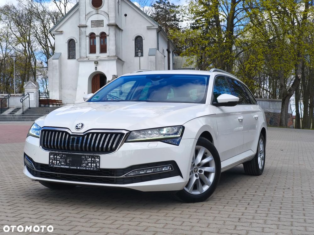 Skoda Superb 2.0 TDI DSG Ambition - 2