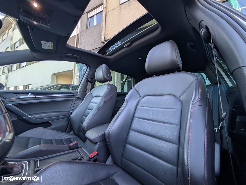VW Golf 2.0 TSi GTi DSG Performance - 8