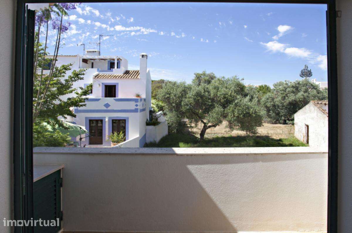 Apartamento com 2 quartos - localizado em Tavira - Grande imagem: 4/12