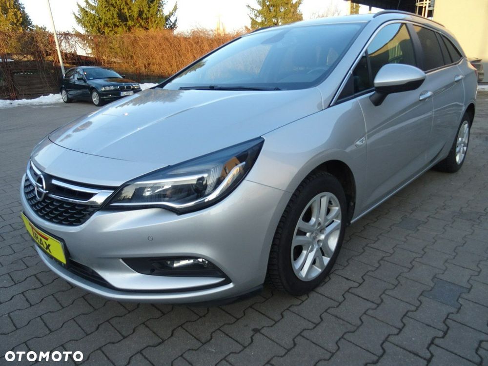 Opel Astra 1.4 T Enjoy - 12
