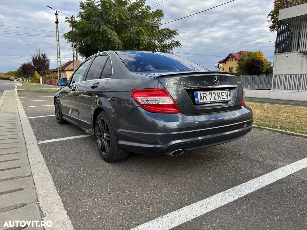 Mercedes-Benz C - 5