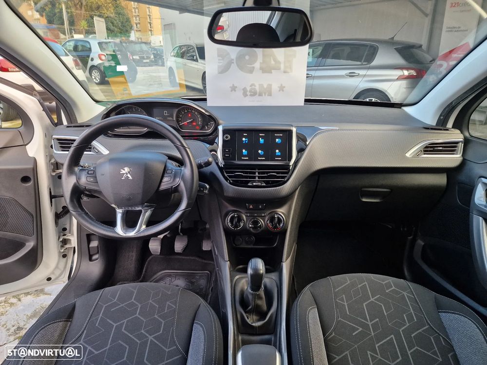 Peugeot 2008 1.2 PureTech Style - 9