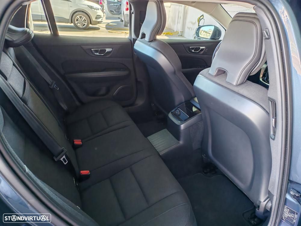 Volvo V60 2.0 T6 AWD TE Inscription Expression - 13