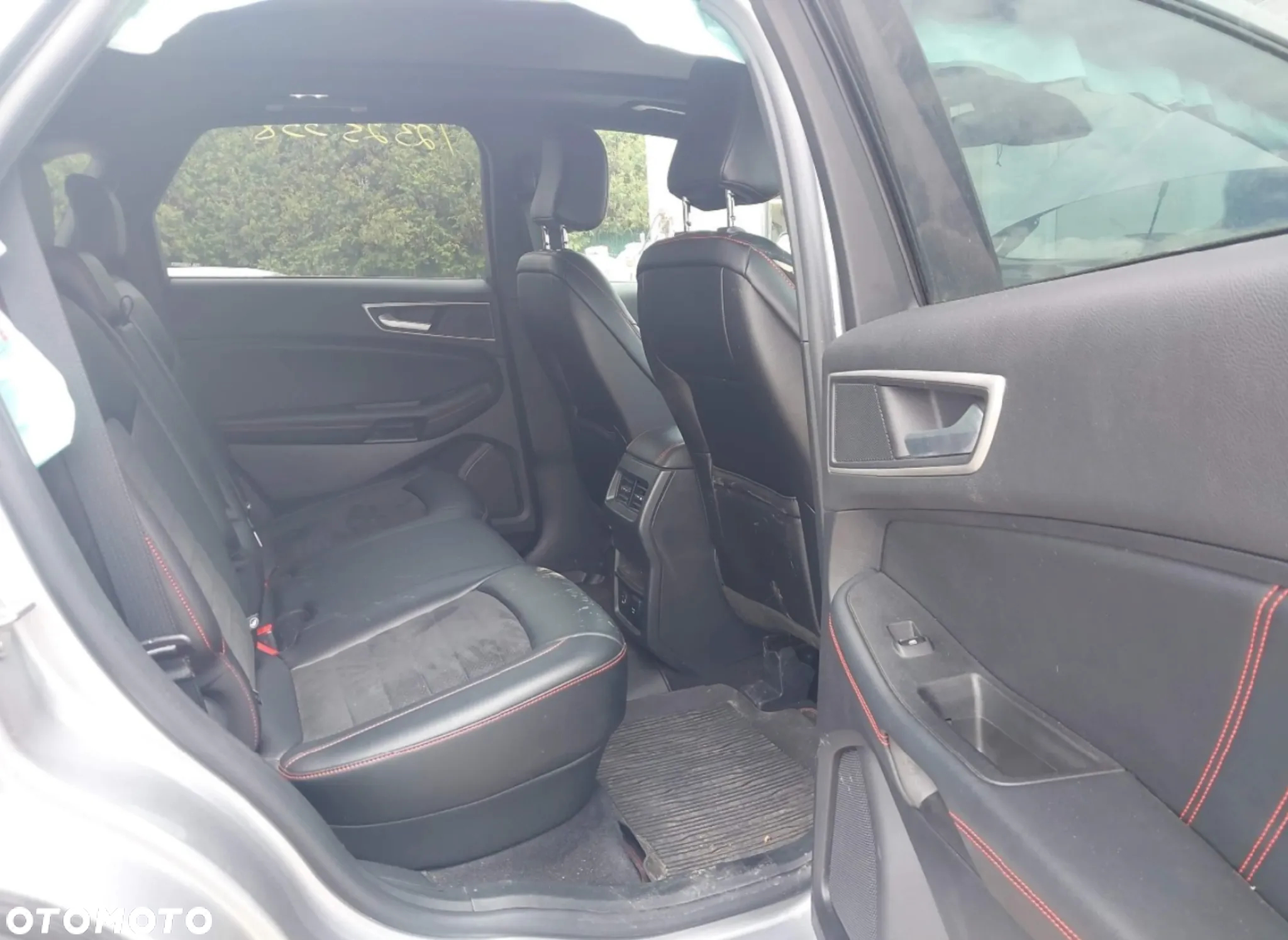 Ford Edge - 11