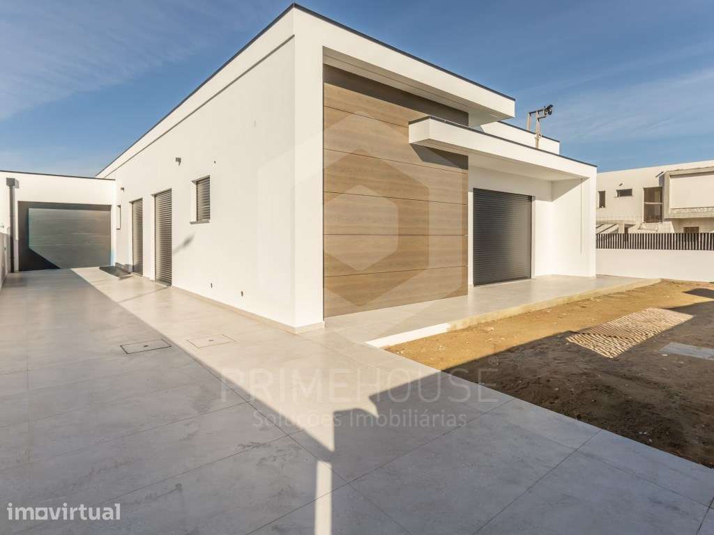 Moradia térrea T4 com piscina em Azeitão - Grande imagem: 3/51