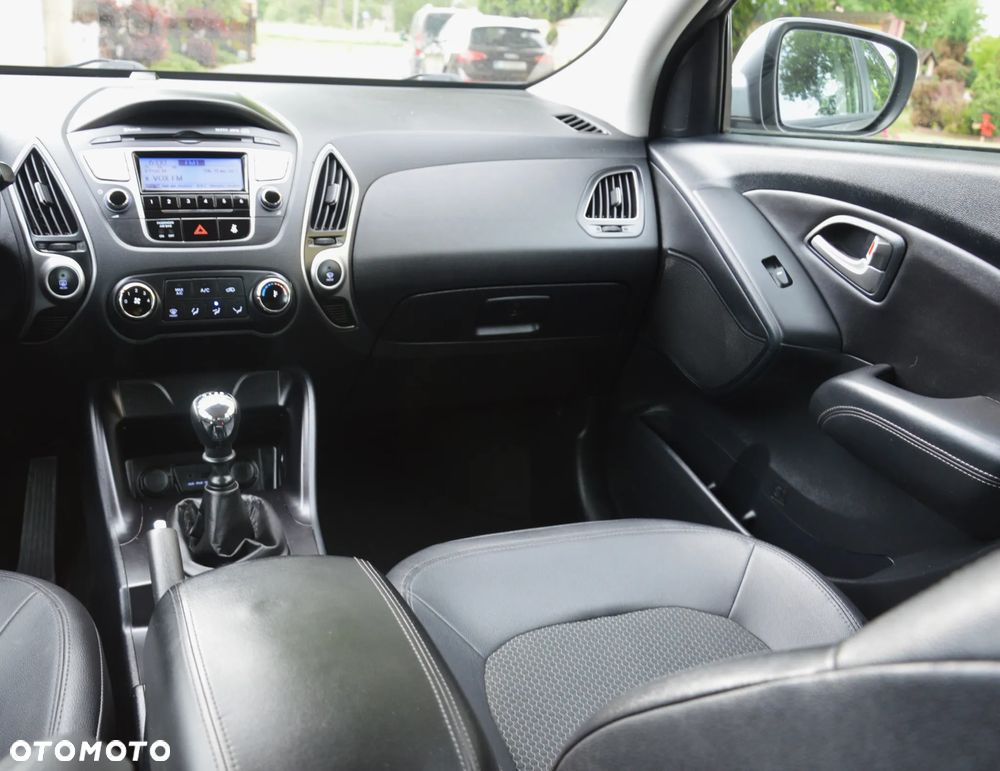 Hyundai ix35 - 23