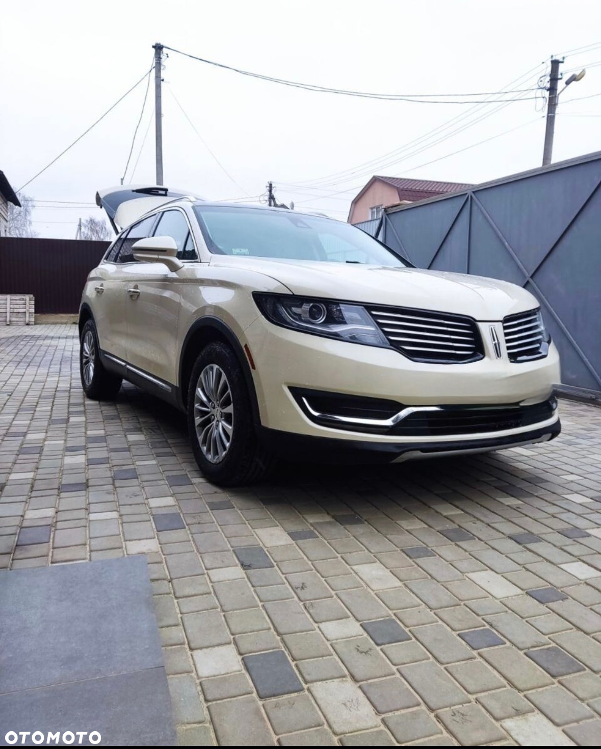 Lincoln MKX - 2