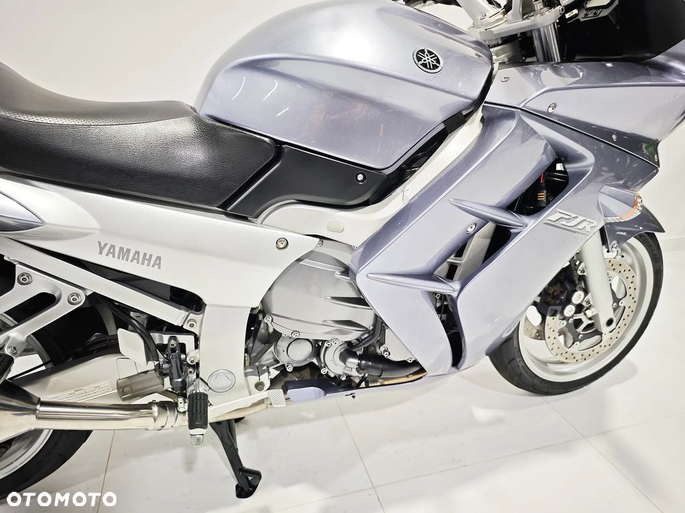 Yamaha FJR - 9