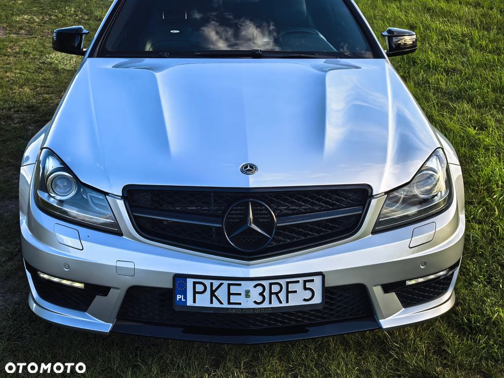 Mercedes-Benz Klasa C 63 AMG AMG SPEEDSHIFT MCT - 28