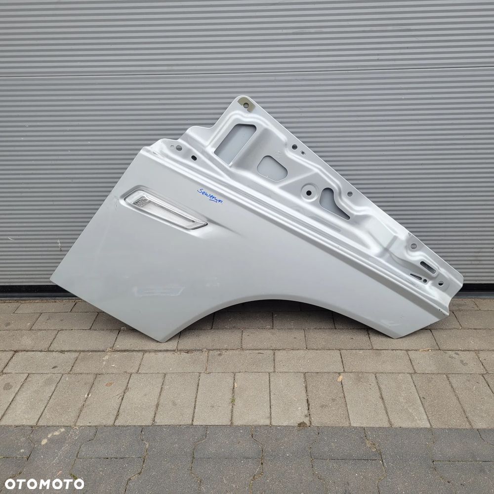 PRZEDŁUŻENIE DRZWI VOLVO FH4 LIFT LEWE ORYGINAL - 1