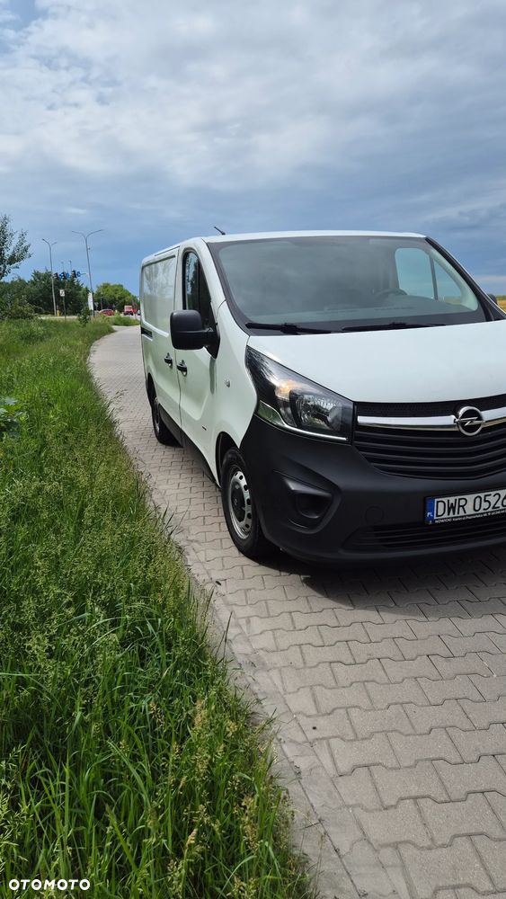 Opel Vivaro - 14