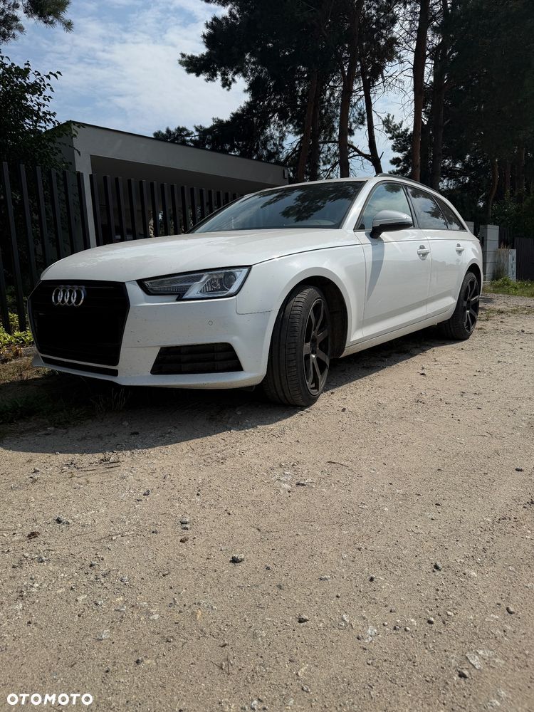Audi A4 Avant 2.0 TDI S tronic - 2