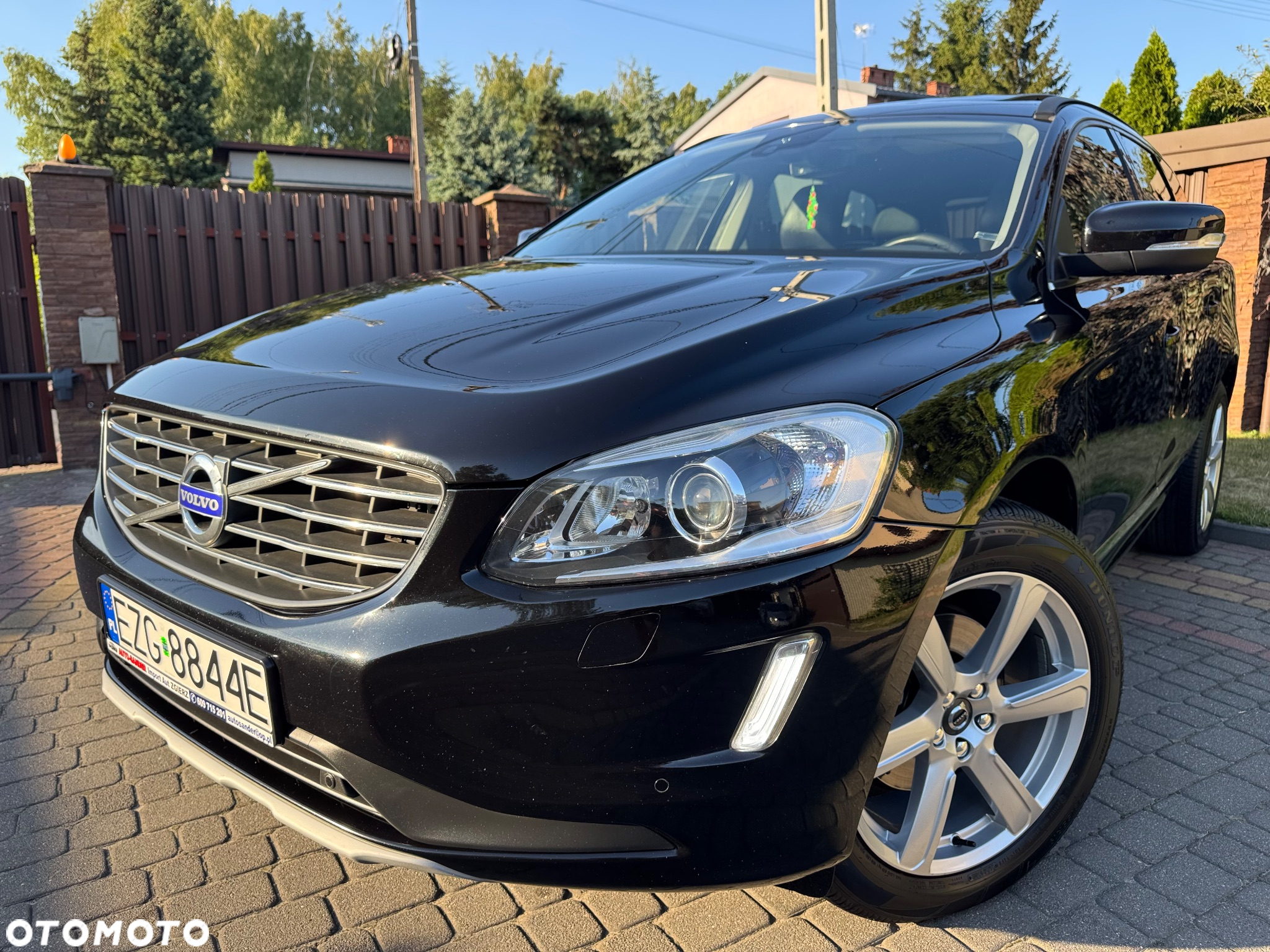 Volvo XC 60 D4 AWD Momentum - 11