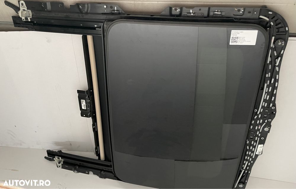 Trapa panoramic BMW seria 3 G20 G21 sticla motoras tapiterie - 5