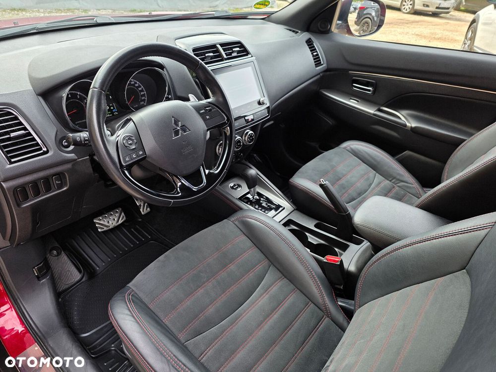 Mitsubishi ASX - 10