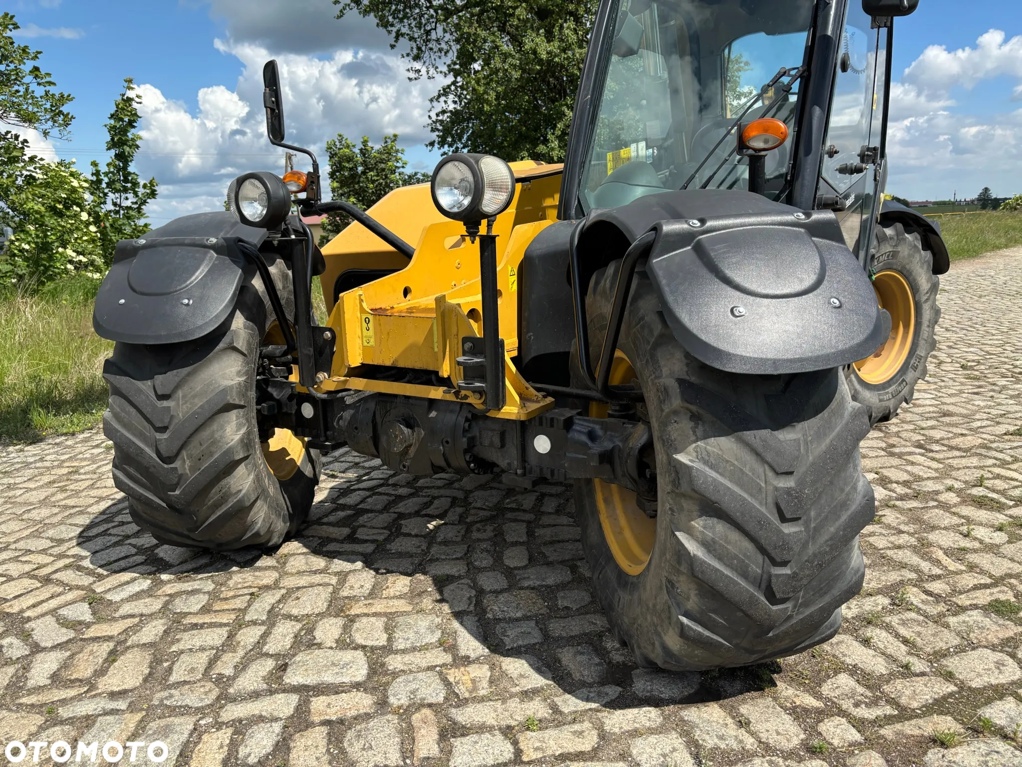 Caterpillar TH406 AG - 17