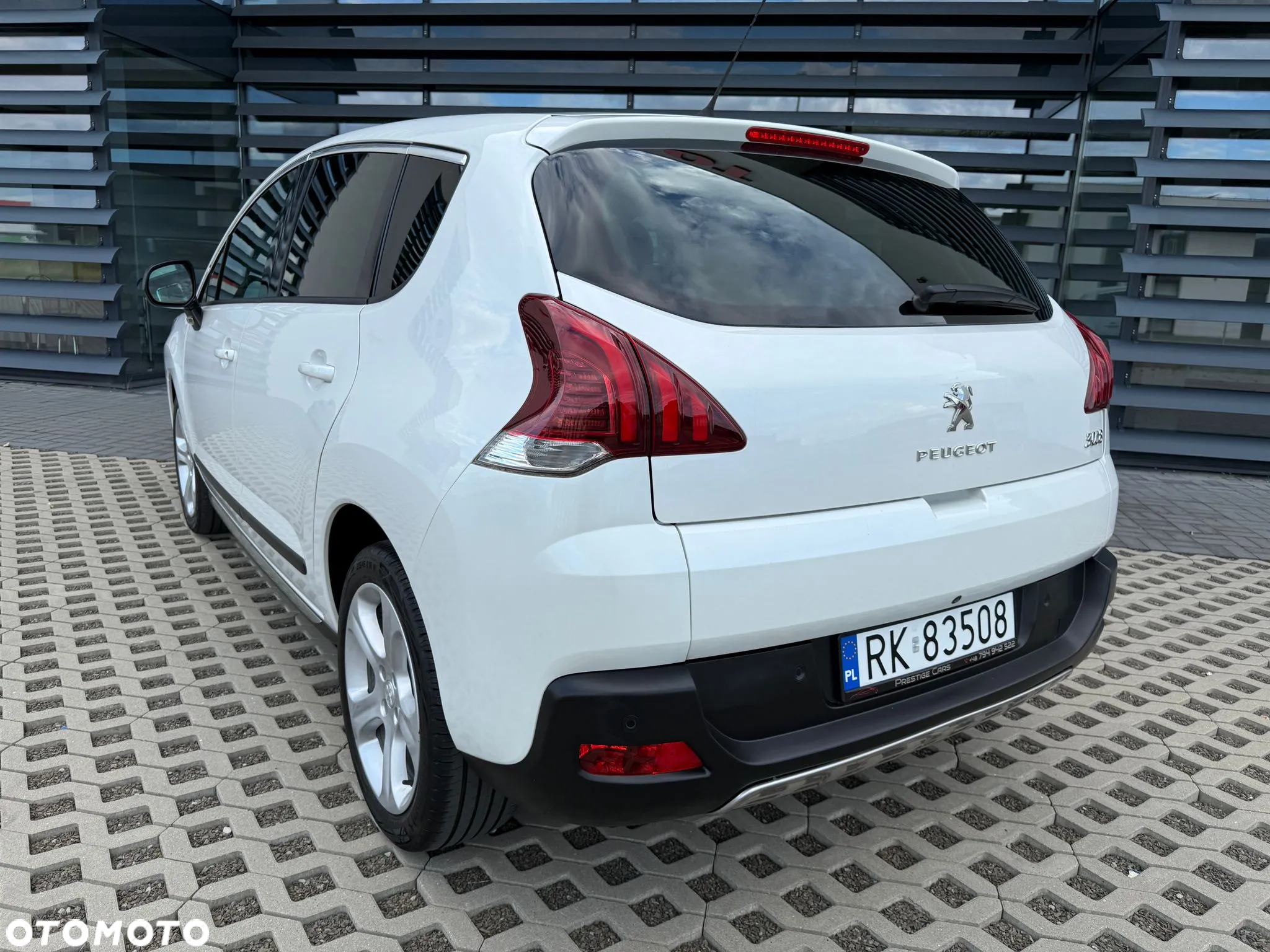 Peugeot 3008 HDi FAP 115 Roland Garros - 5