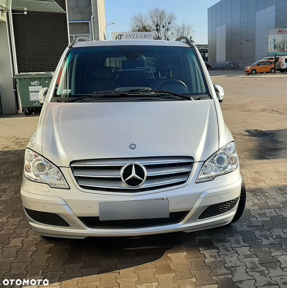 Mercedes-Benz Viano - 1
