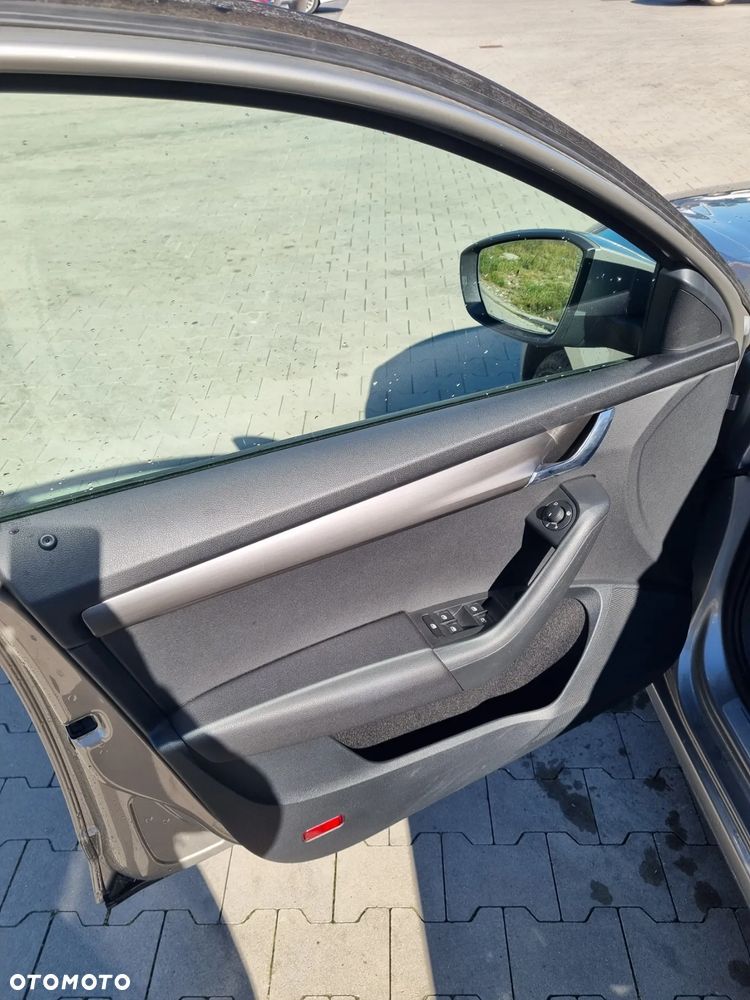Skoda Octavia 1.8 TSI 4x4 DSG Clever - 10