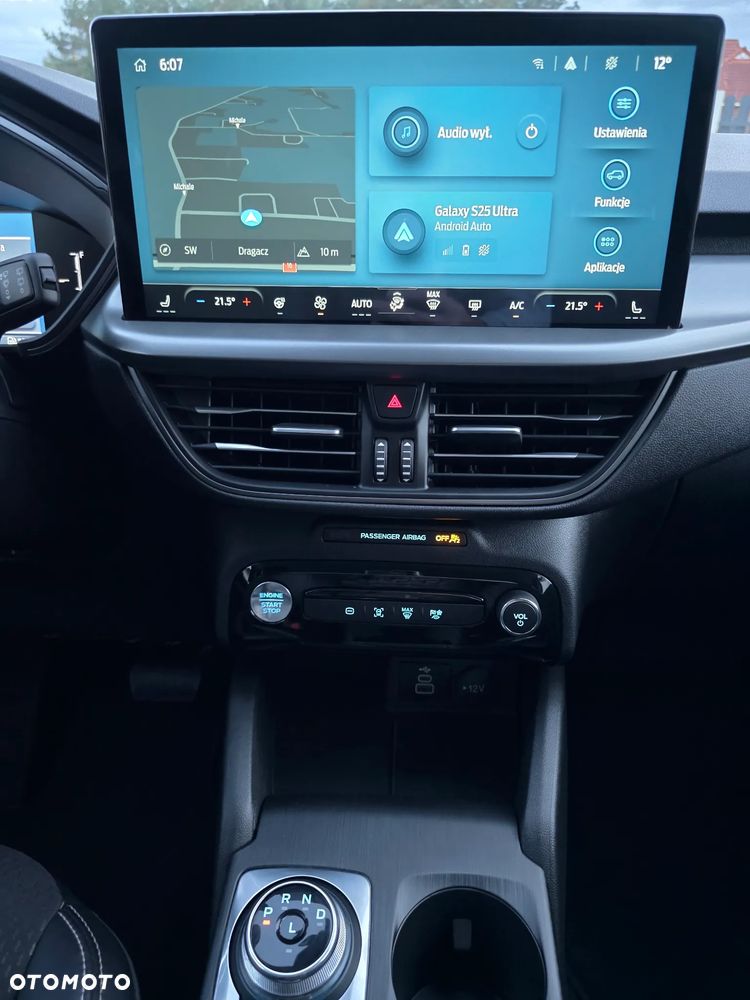 Ford Kuga - 17