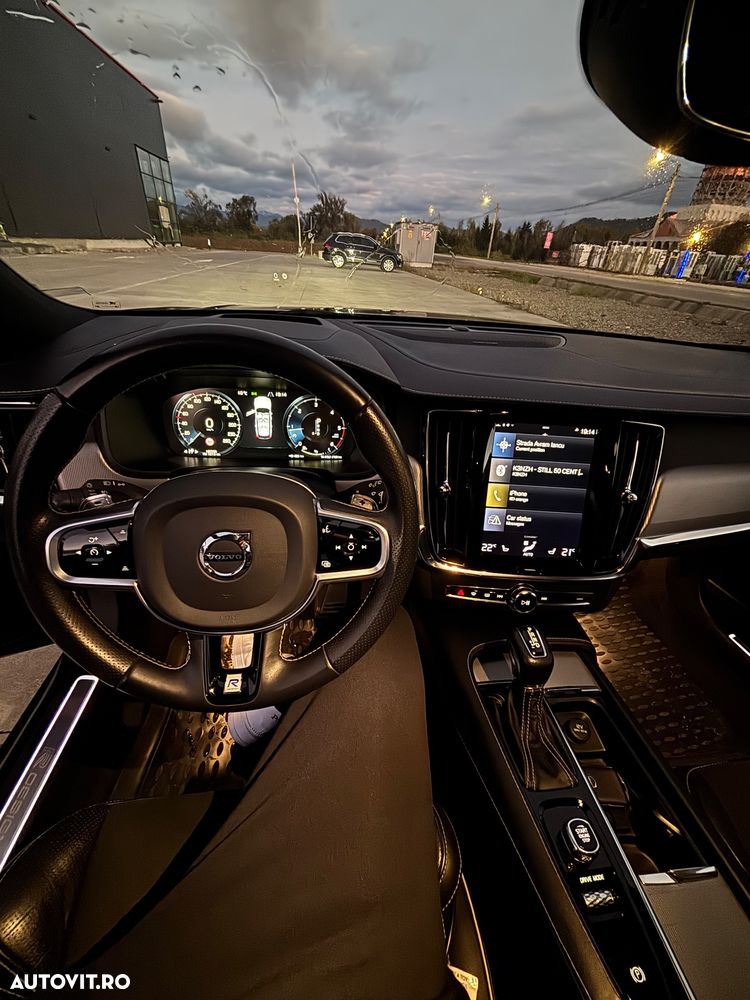 Volvo V90 D5 AWD R-Design - 5