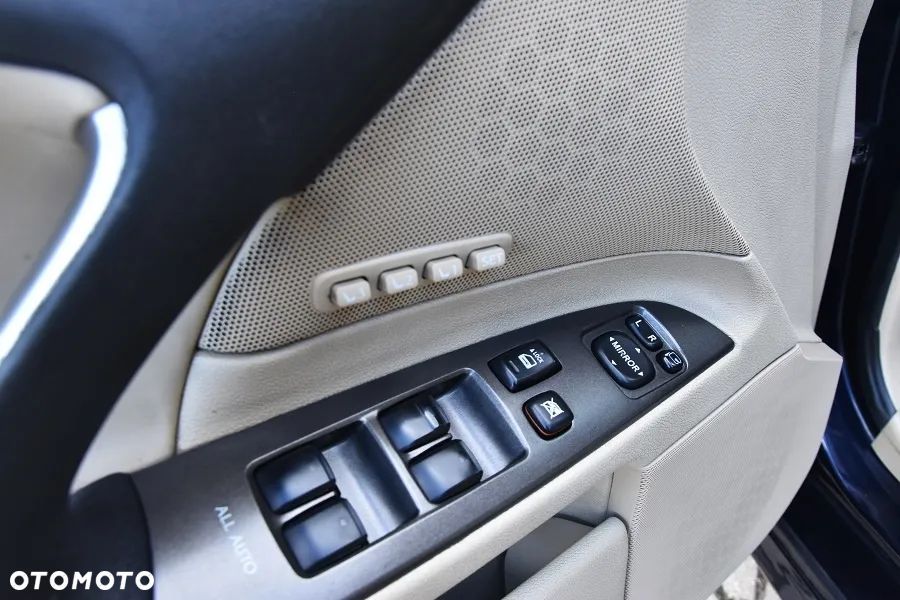 Lexus IS 250 Prestige - 13