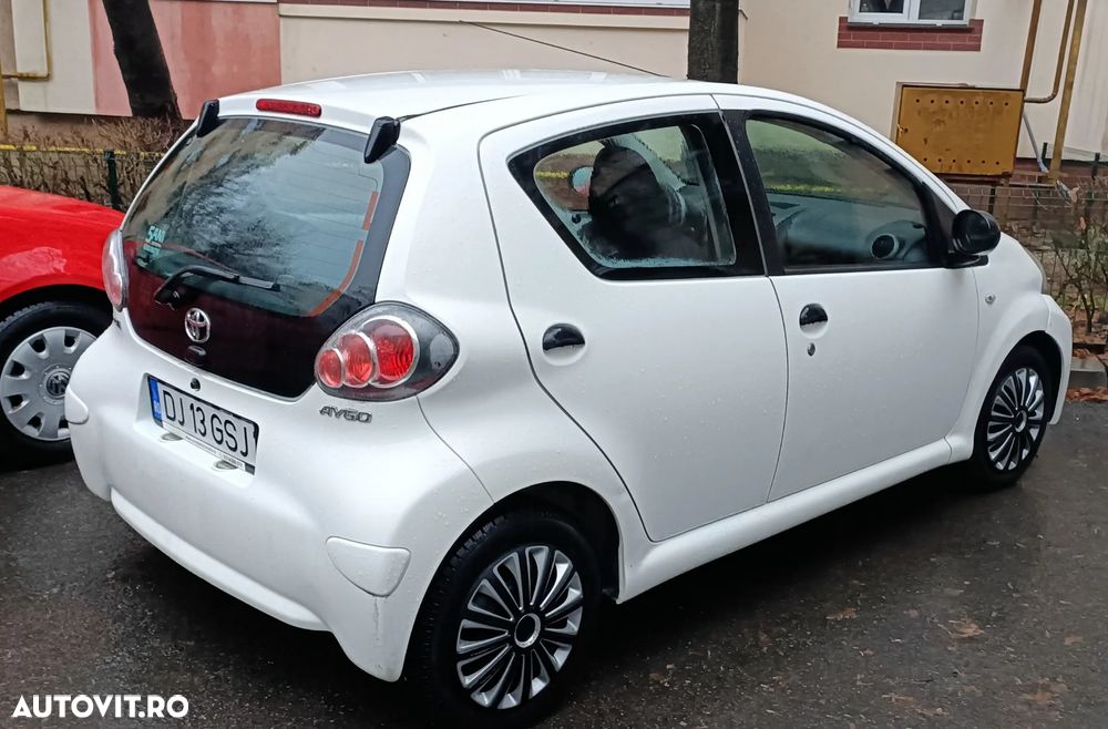 Toyota Aygo 1.0 X - 2