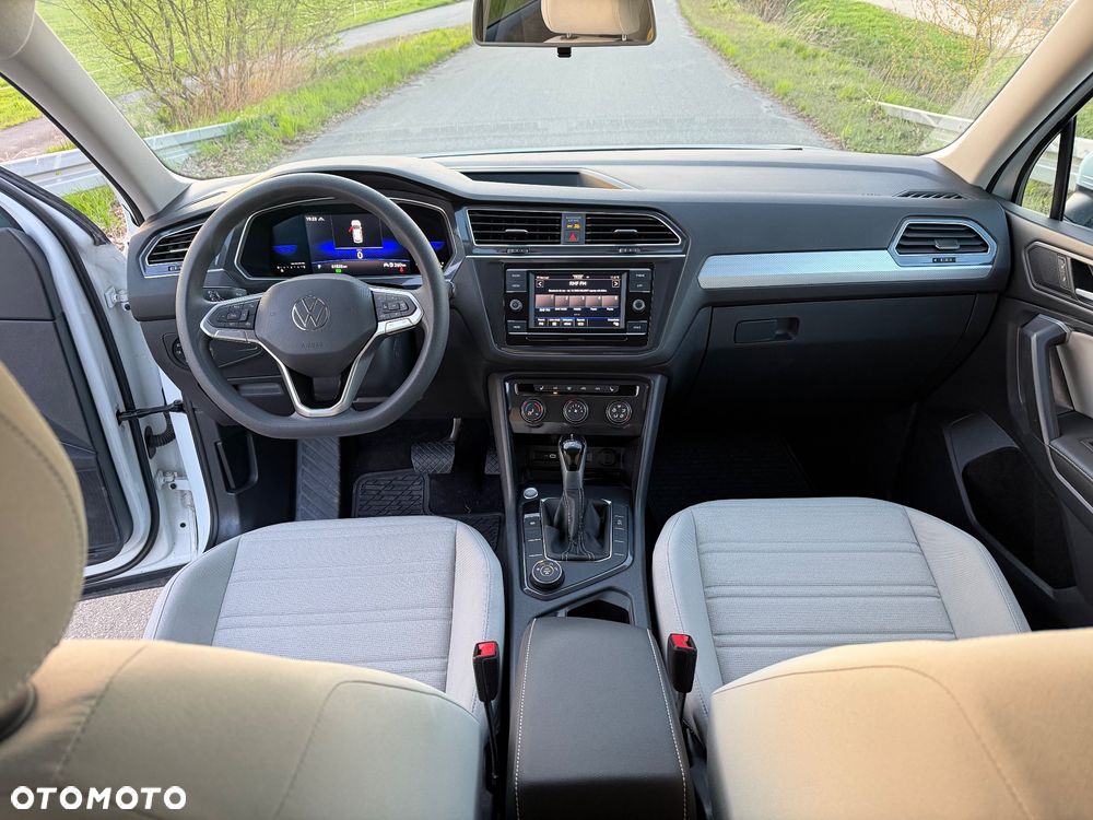 Volkswagen Tiguan - 13