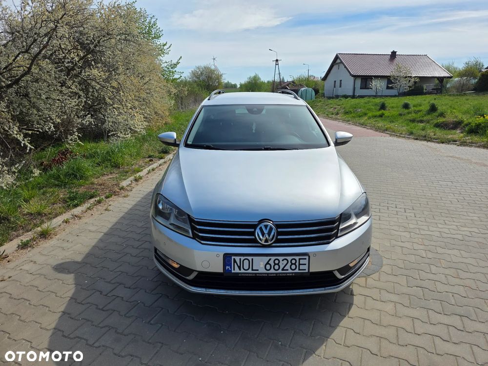 Volkswagen Passat 2.0 TDI 4Mot Highline - 11