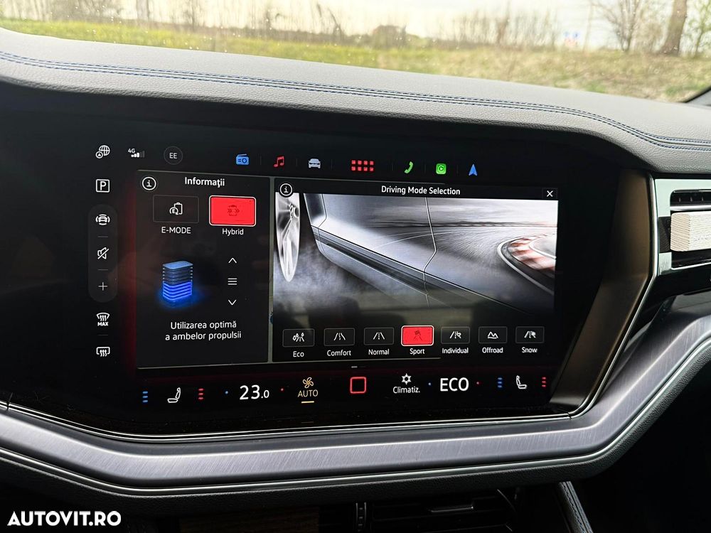 Volkswagen Touareg - 32