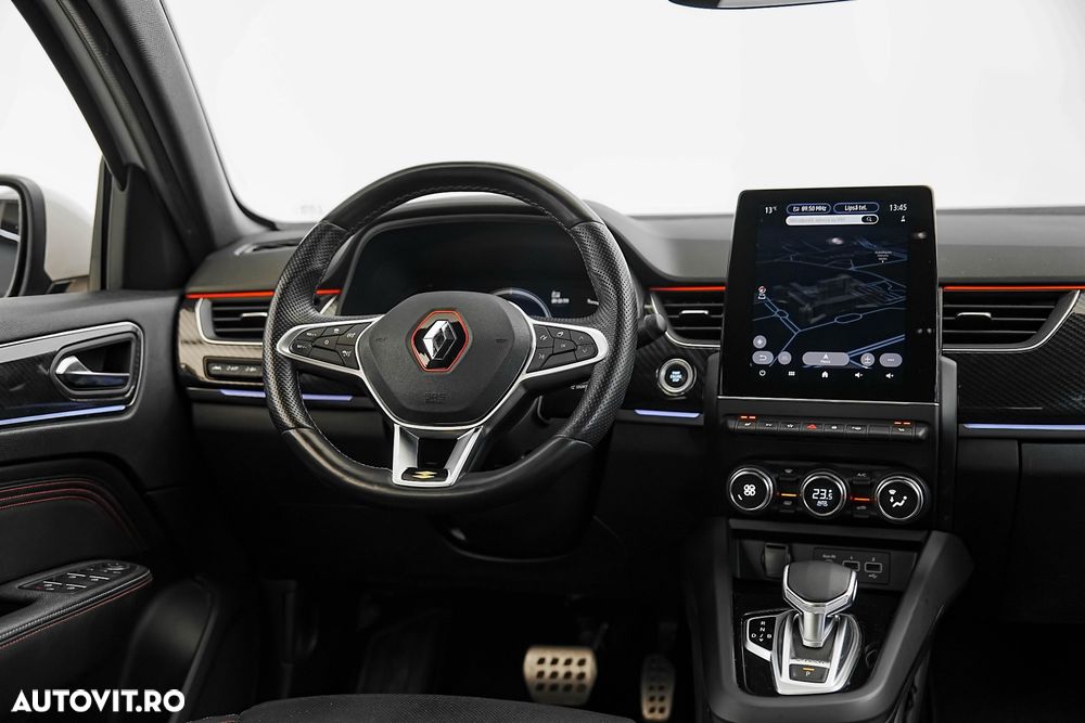 Renault Arkana E-TECH 145 R.S.LINE - 20