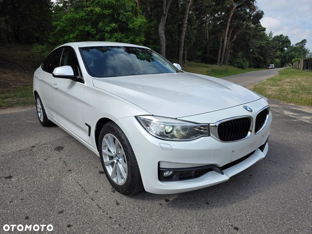 BMW Seria 3 318d DPF - 3