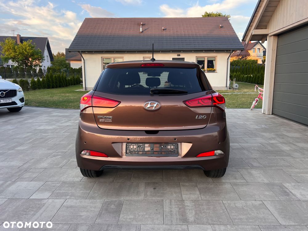 Hyundai i20 1.1 CRDi YES Gold - 31