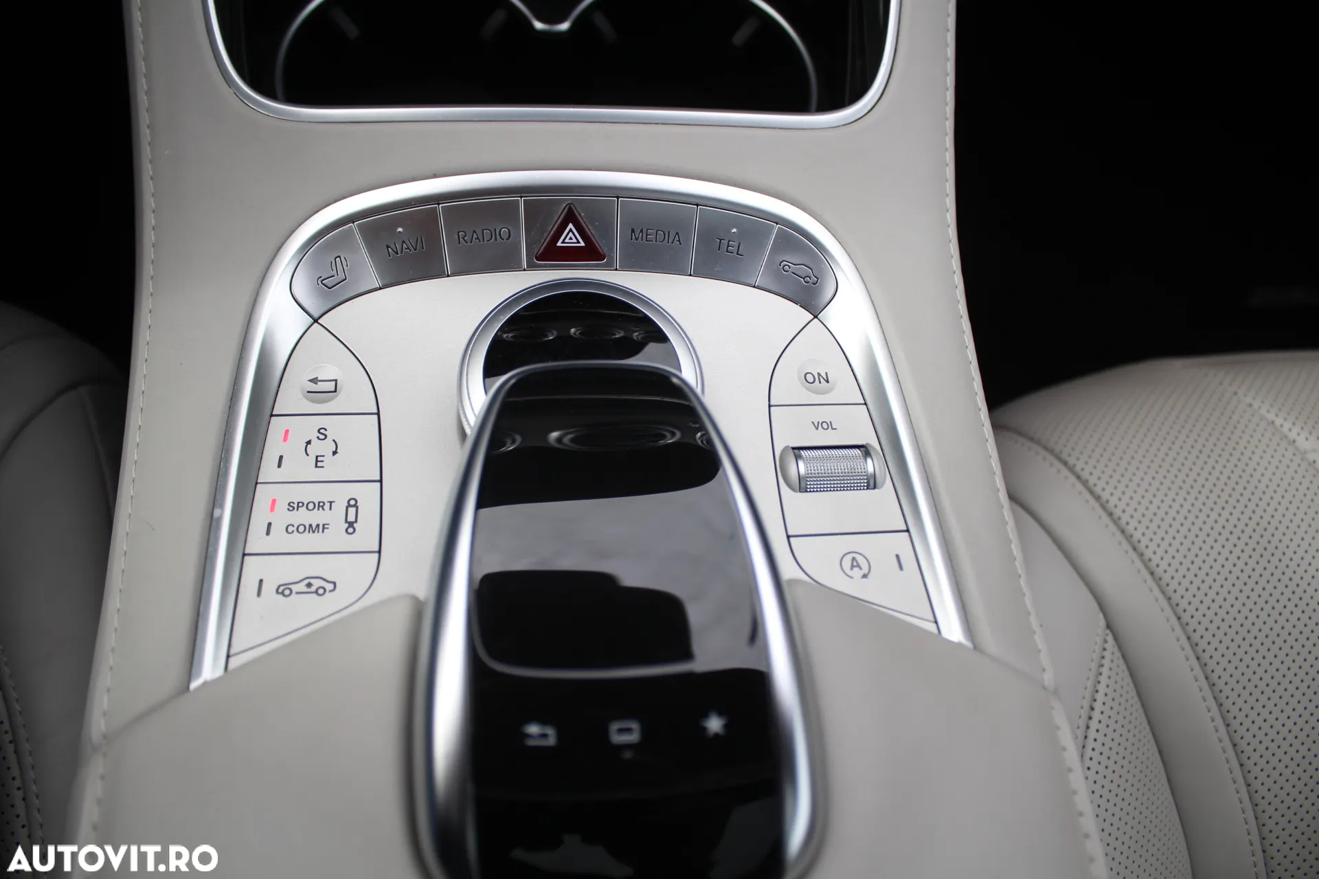 Mercedes-Benz S 500 4MATIC Coupe Aut - 9