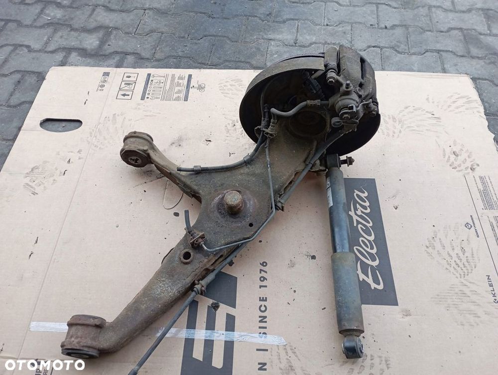 VW T5 1.9 TDI ZWROTNICA PRAWA TYŁ TYLNA - 2