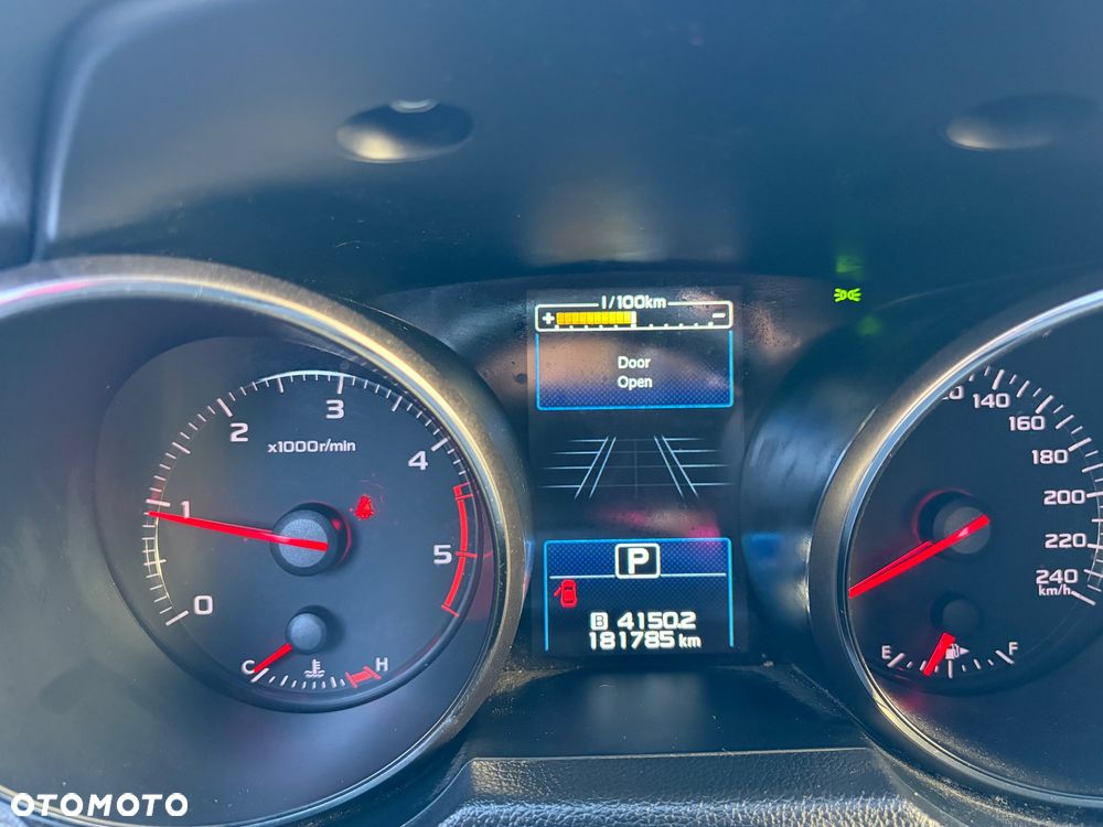 Subaru Outback 2.0D Comfort Lineartronic - 14