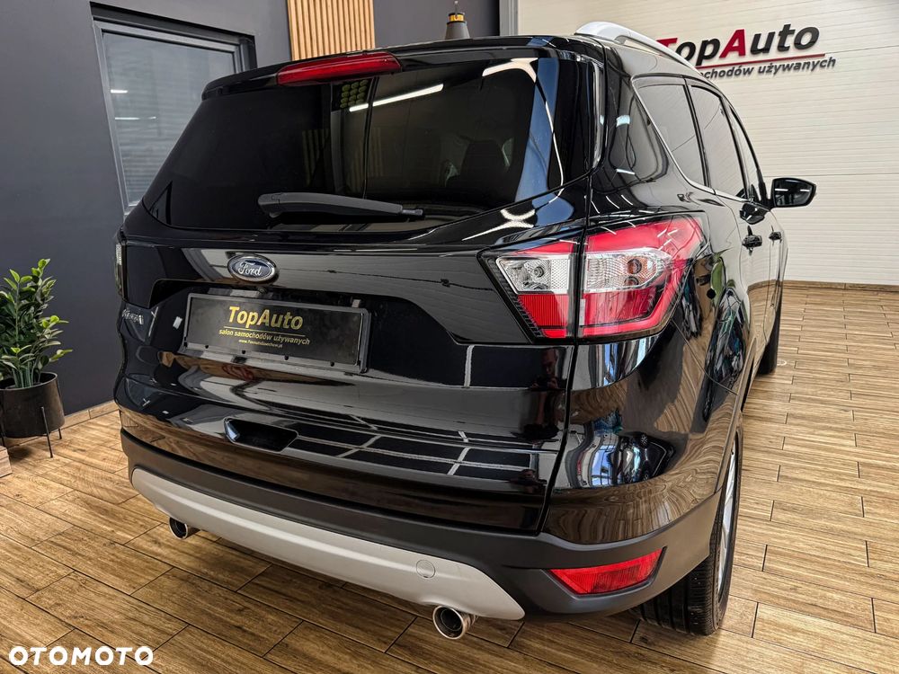 Ford Kuga 2.0 TDCi 2x4 Titanium - 8