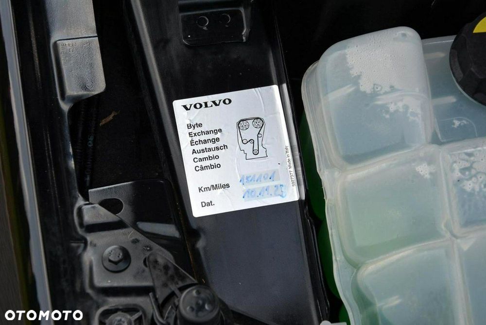 Volvo V40 D2 Drive-E Momentum - 37