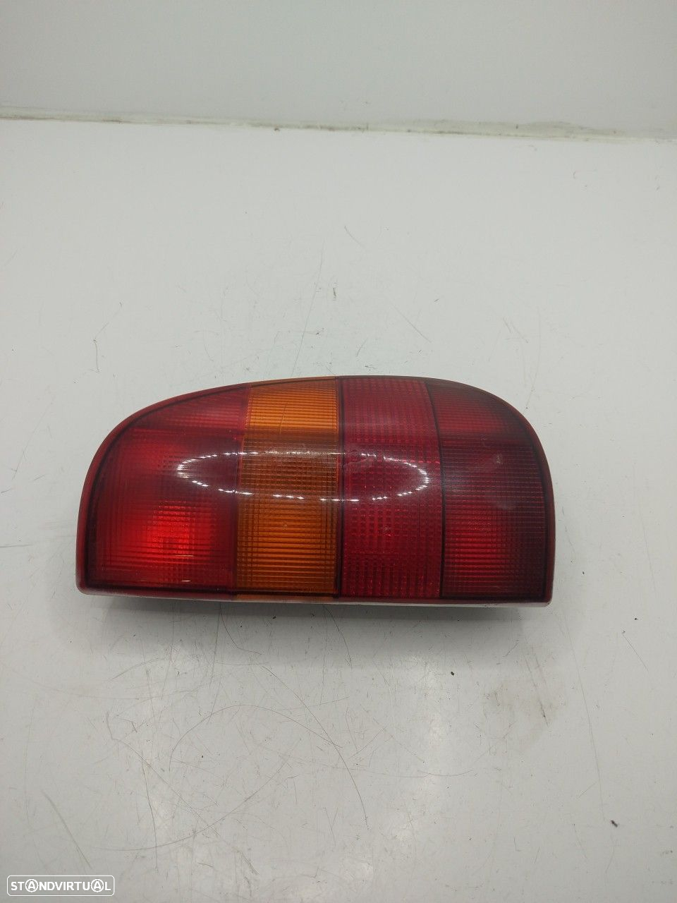 Farolim Stop Esq Volkswagen Caddy Ii (9K) - 2