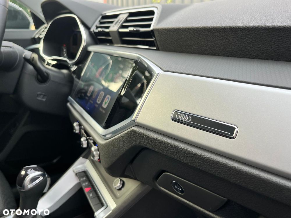 Audi Q3 35 TFSI mHEV S tronic - 21