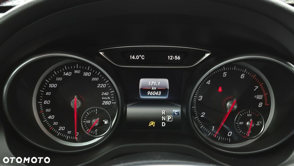 Mercedes-Benz GLA 220 4-Matic - 26