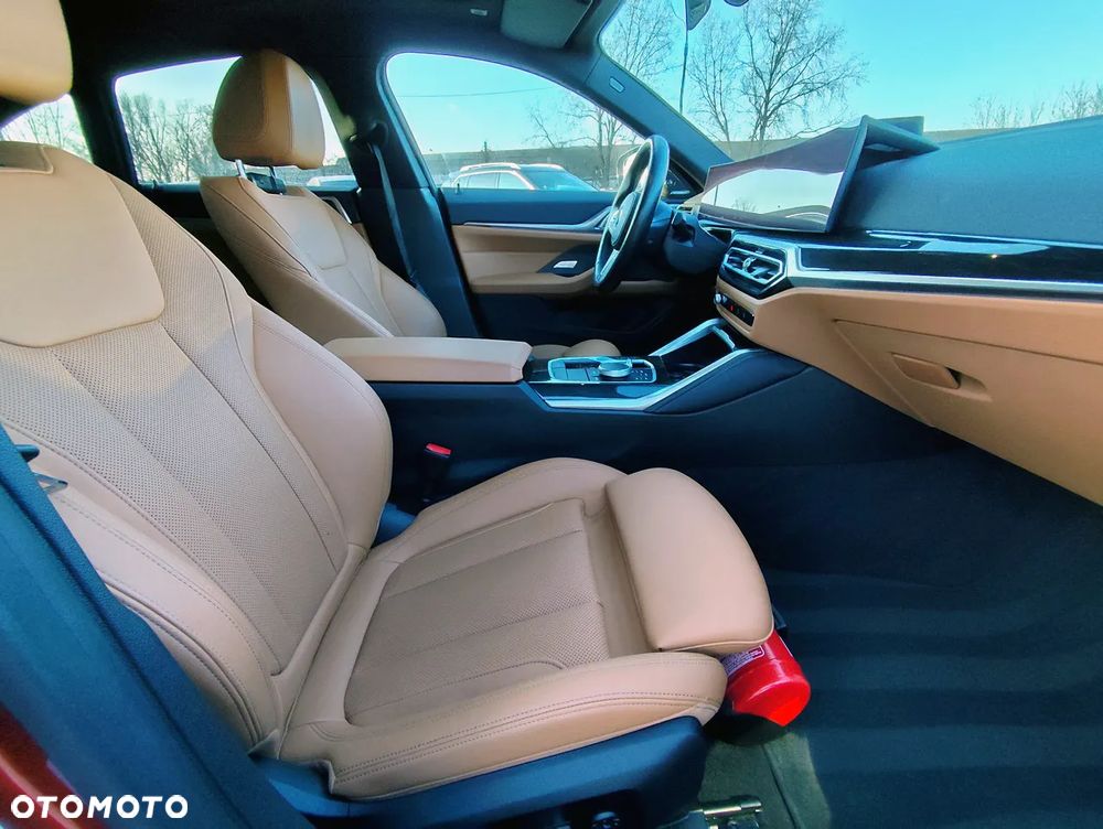 BMW i4 83.9kWh M50 xDrive - 12