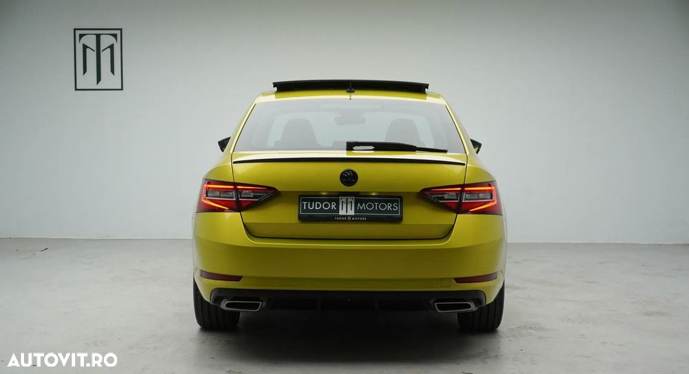 Skoda Superb 2.0 TSI 4X4 DSG Sportline - 6
