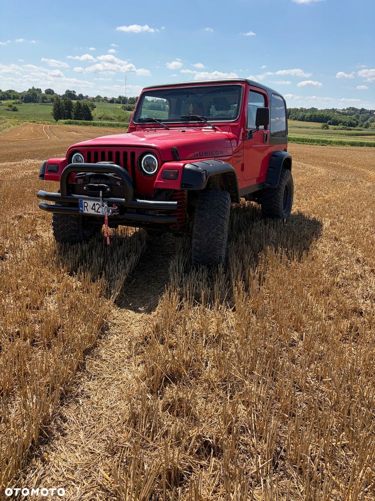 Jeep Wrangler - 1