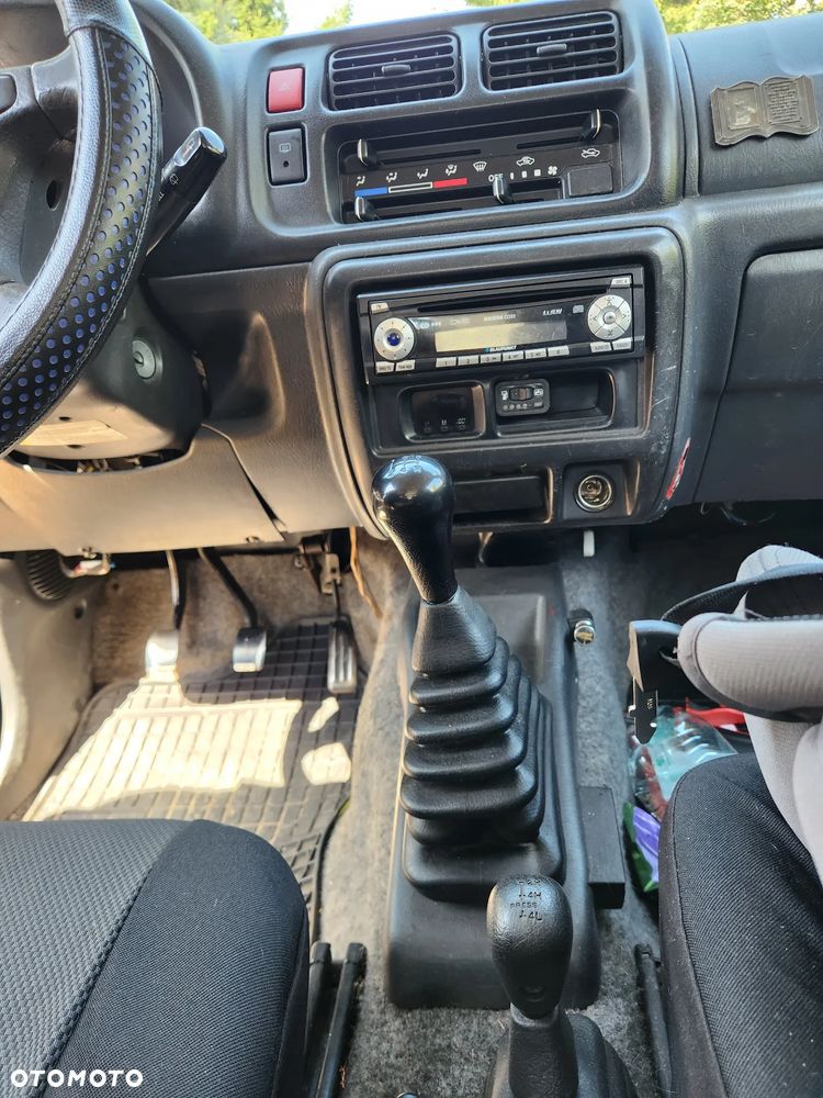 Suzuki Jimny 1.3 JLX - 11