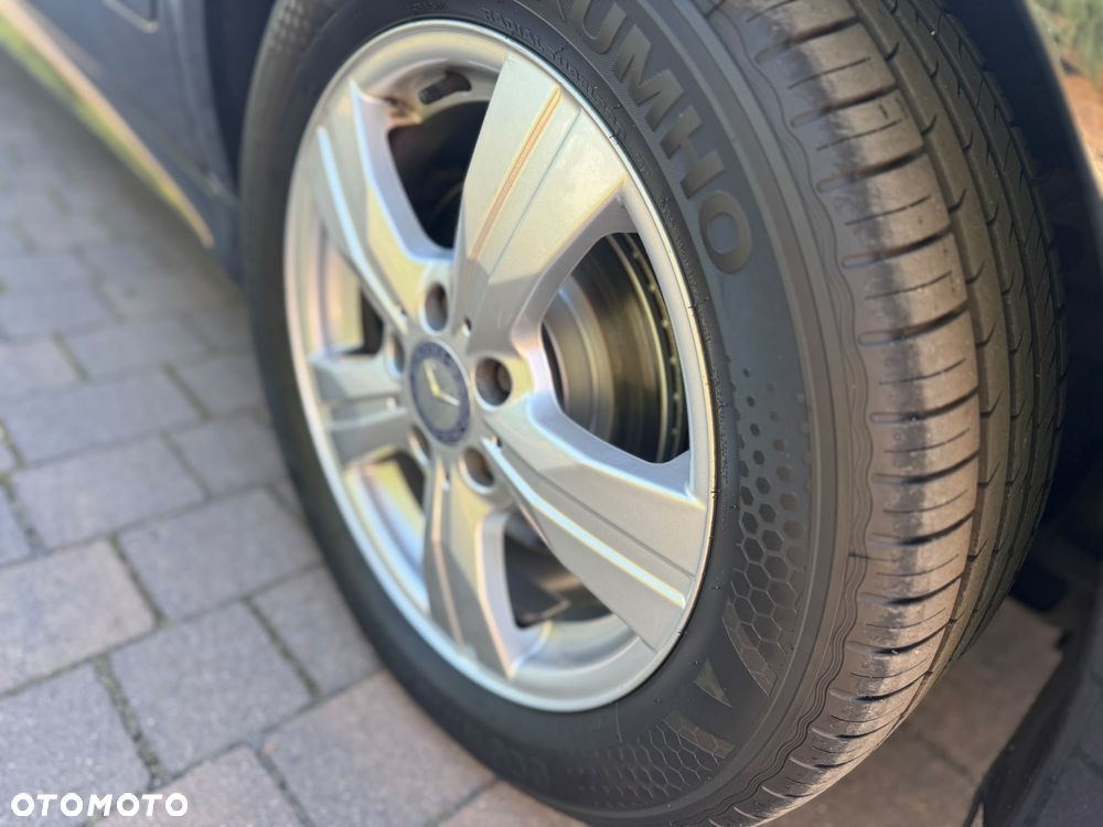 Mercedes-Benz Klasa B 180 BlueEFFICIENCY SPORT EDITION - 11