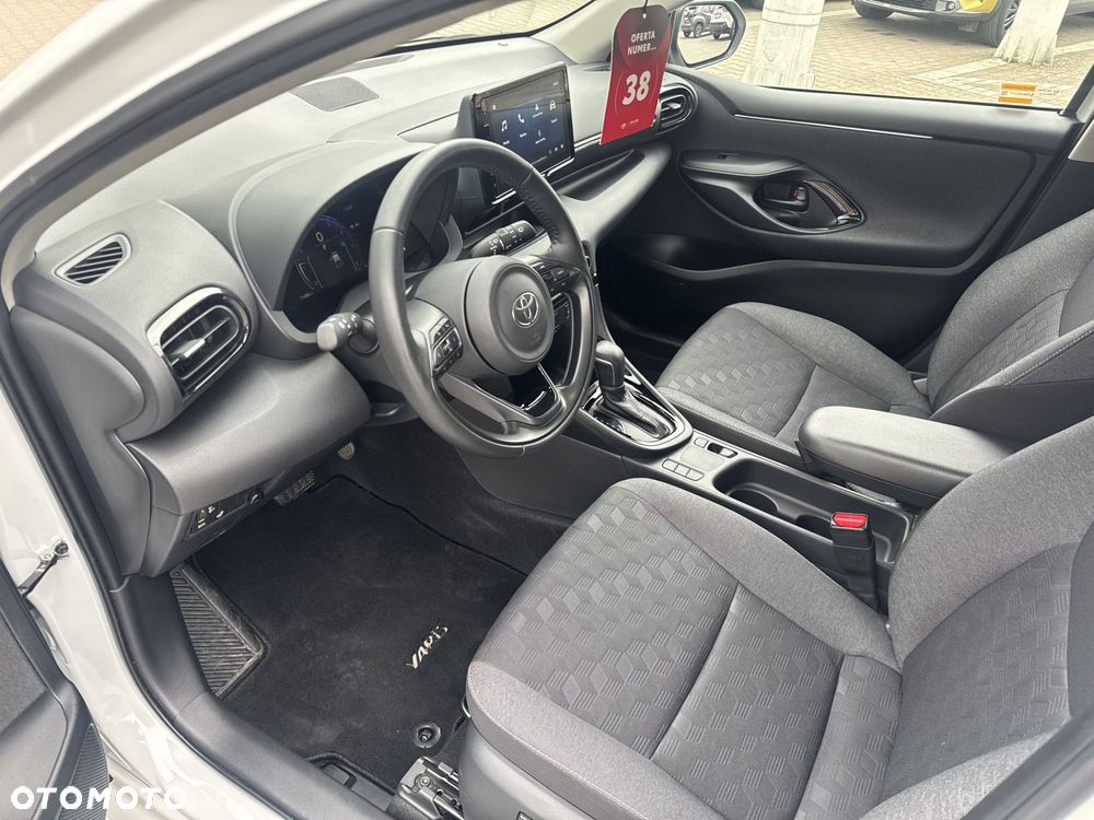 Toyota Yaris Hybrid 1.5 Style - 11