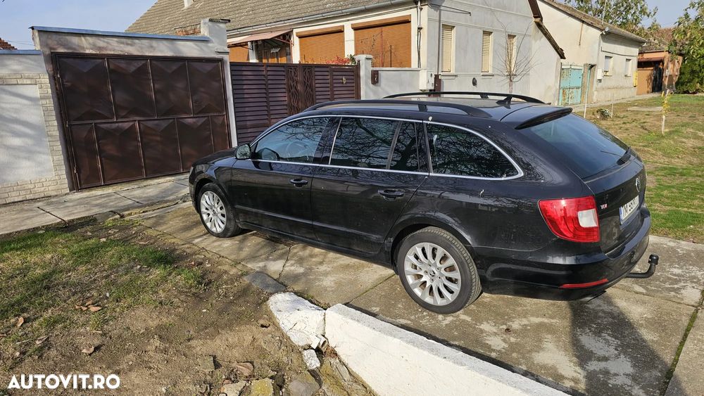 Skoda Superb 2.0 TDI Elegance DSG - 3