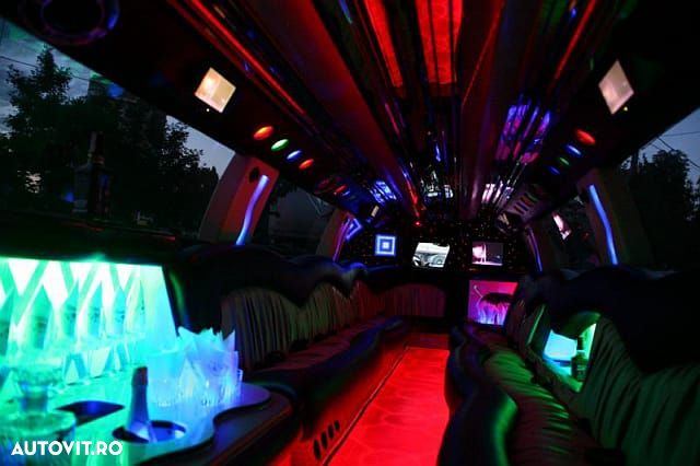 Cadillac Escalade - 9
