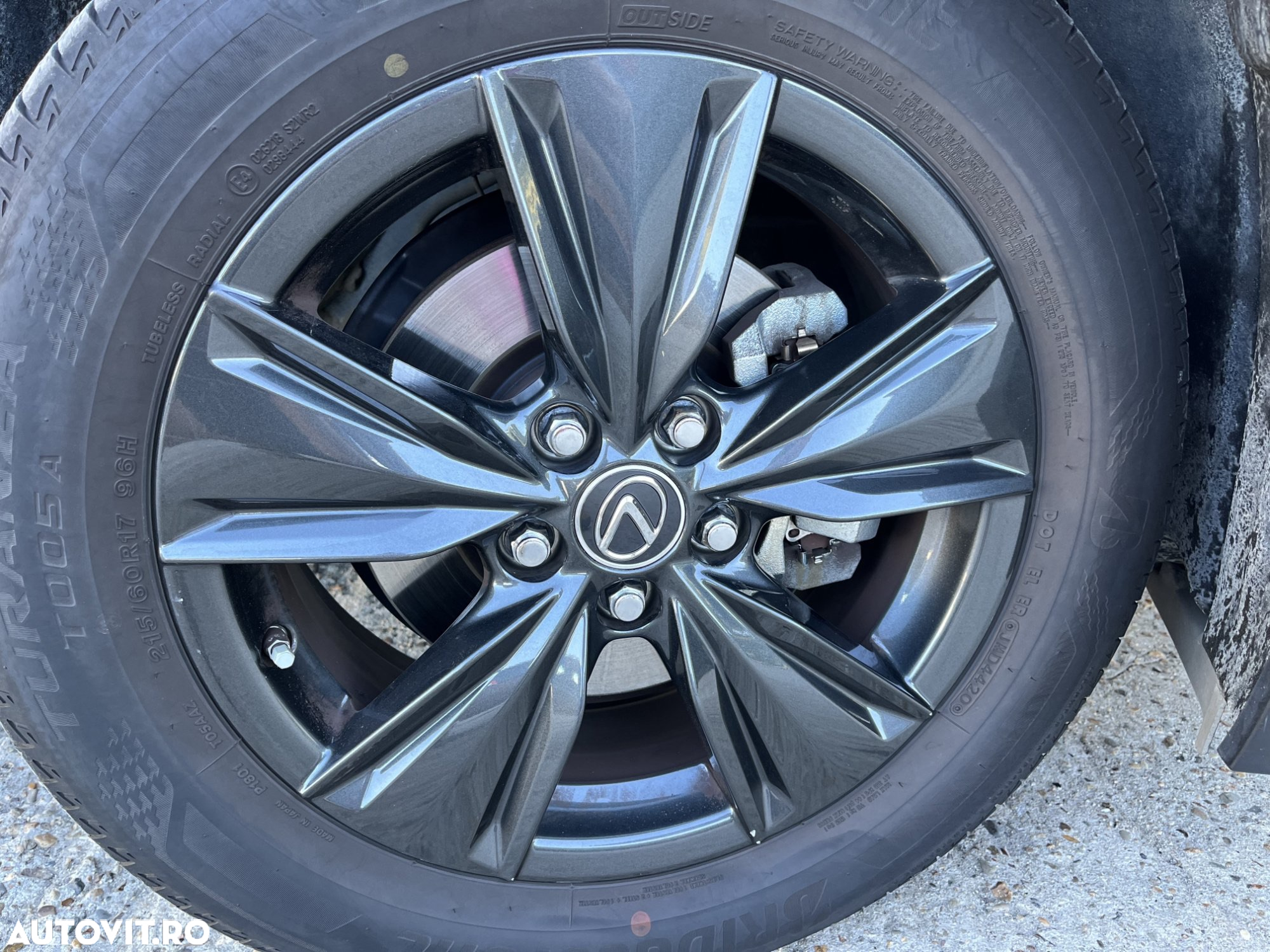 Lexus UX 250h 2.0L HEV 20H- (178 HP) 4X4 CVT Luxury - 9